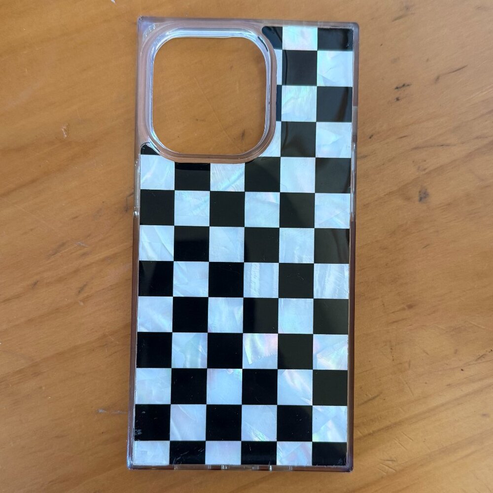 Flaunt SQUARE Checkered Mother of Pearl iPhone 14 Pro Case MagSafe